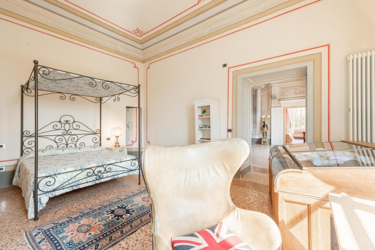 Il Castellaccio Bed & Breakfast Filettole Luaran gambar